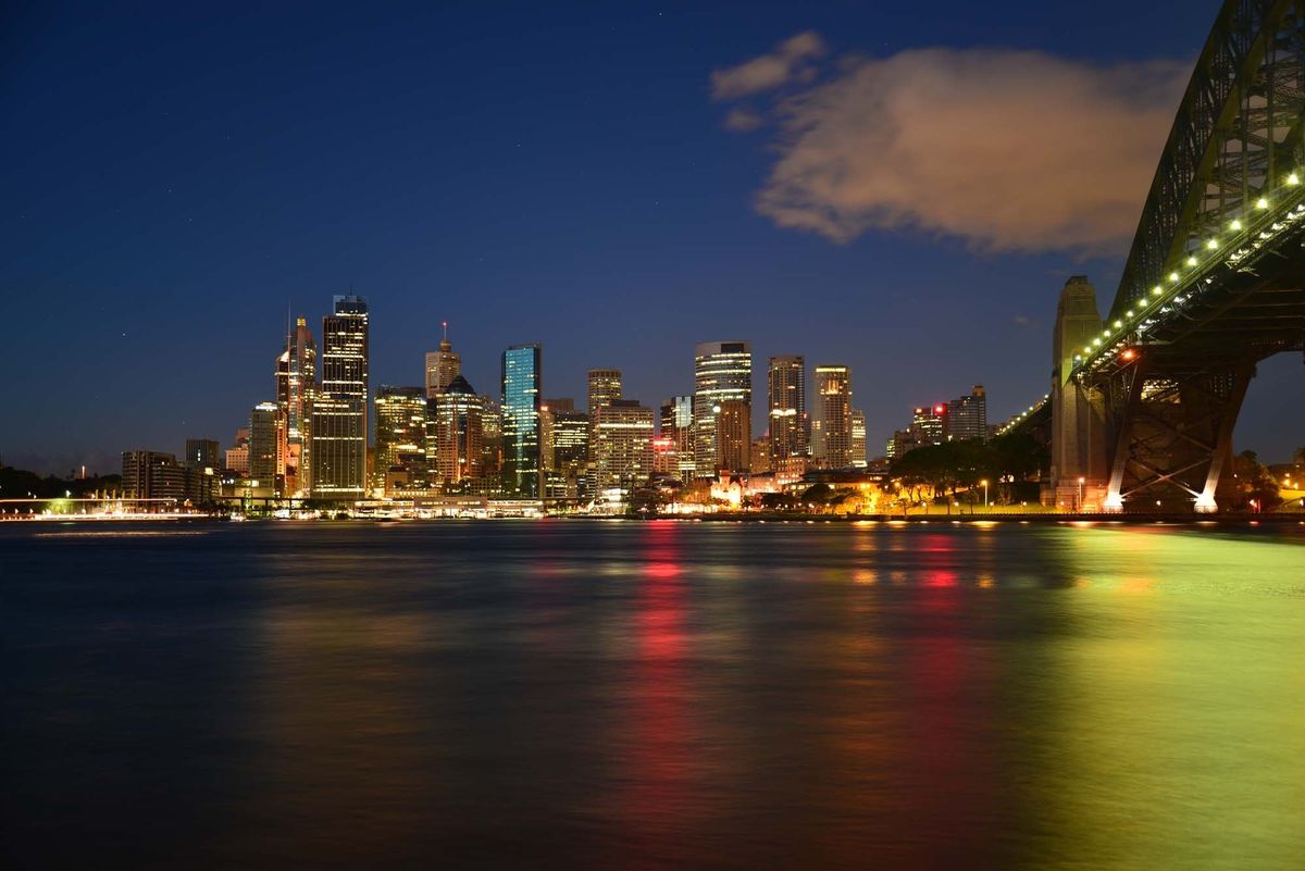 Dawn in Sydney, Australia. Photo by Pixabay.